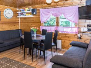 Posezení v ubytování Holiday Home Kesäranta by Interhome