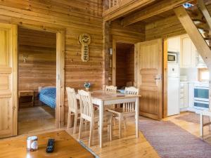 Posezení v ubytování Holiday Home Mansikkaranta 2 by Interhome + 11 fotografií