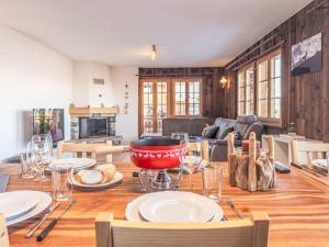 Χώρος καθιστικού στο Holiday Home Echo du Mihi by Interhome