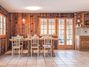 Η κουζίνα ή μικρή κουζίνα στο Holiday Home Echo du Mihi by Interhome +34 φωτογραφίες