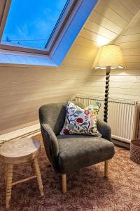 Posezení v ubytování Chalet Studenec by Interhome