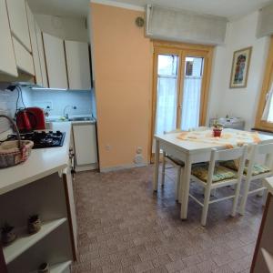 Kuchyň nebo kuchyňský kout v ubytování residenza " Il Gufetto"