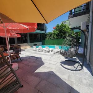 Patio o area all'aperto di Elite Hotel Kobuleti