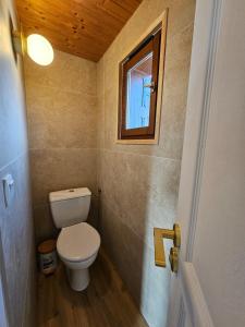 Ένα μπάνιο στο Chalet Cosy à Bolquère +18 φωτογραφίες