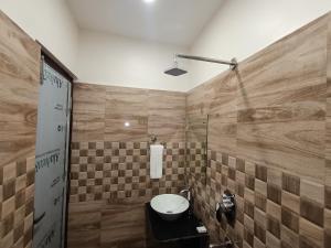 Swet Palash Resort的一间浴室