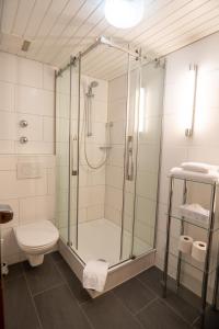 Koupelna v ubytování Hotel Liederbacher Hof