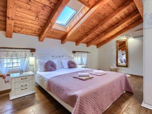 Voodi või voodid majutusasutuse Holiday Home Casa Darel by Interhome toas