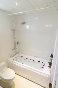Phòng tắm tại Cap Town Hotel