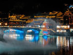 Pogled na destinaciju Fenghuang ili pogled na grad iz pansiona