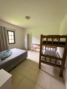 Hostel Ares do Mundo客房内的一张或多张床位