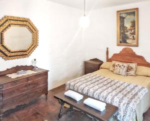 Łóżko lub łóżka w pokoju w obiekcie Luxury Villa in Málaga - Private Pool