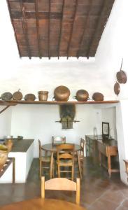 Restauracja lub miejsce do jedzenia w obiekcie Luxury Villa in Málaga - Private Pool