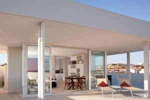 Μπαλκόνι ή βεράντα στο Attico Belvedere sul mare