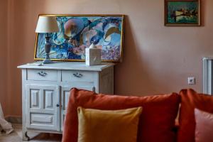 Μια τηλεόραση ή/και κέντρο ψυχαγωγίας στο Wisteria Villa Corfu