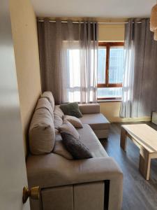 Część wypoczynkowa w obiekcie Apartamento Shenzhen en Astorga Camino de Santiago Cochera bicis