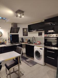 Photo de la galerie de l'établissement Le logis d'Hélène, à Selongey 10 autres photos