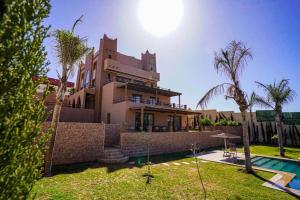 Bazén v ubytování Riad Kasbah AMALOU nebo v jeho okolí