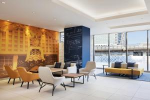 Istumisnurk majutusasutuses Four Points Flex by Sheraton Shin Osaka