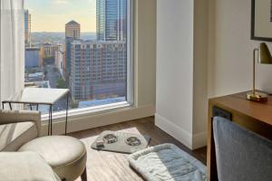 Posezení v ubytování The Westin Austin Downtown
