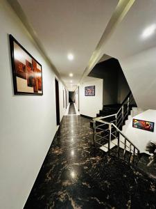 Posezení v ubytování Hotel De Clark - Free Airport Drop for Minimum 05 Nights Stay - 5 mins from IGI & Domestic Airport Delhi