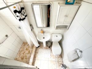 Um banheiro em Hostal Boonen