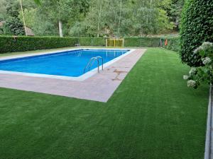 Bazén v ubytování Holiday home Can Clerc nebo v jeho okolí