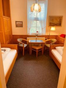 Postel nebo postele na pokoji v ubytování Haus Heidetal