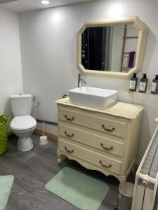 Koupelna v ubytování Chambre au vert