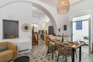 Gallery image of Aragma Home in Adamas