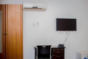 TV a/nebo společenská místnost v ubytování Manhattan hotel