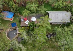Glamping Bellavista - Escapada Romántica en el Lago Calima外面的花园