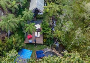 Glamping Bellavista - Escapada Romántica en el Lago Calima外面的花园
