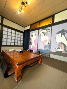 Gambar di galeri bagi 無料駐車場有り 新大阪駅まで1駅1分 Guest House 橘 東三国,最大14名,最寄り駅まで徒歩5分,2階建て貸切 di Osaka