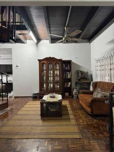 Χώρος καθιστικού στο Seri Selasih Klebang!