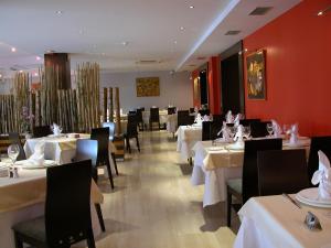 Restaurace v ubytování Hotel Torre de Sila + 21 fotografií