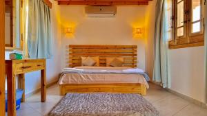 Krevet ili kreveti u jedinici u okviru objekta NEOM DAHAB - - - - - - - - - - - Your new hotel in Dahab with private beach