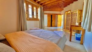 Krevet ili kreveti u jedinici u okviru objekta NEOM DAHAB - - - - - - - - - - - Your new hotel in Dahab with private beach