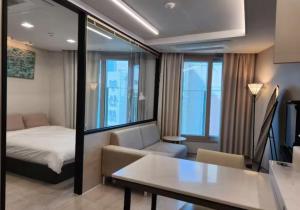 Gallery image ng #광안대교#오션뷰헬스장&사우나#무료주차#해변도보3분#넷플릭스#밀락더마켓 sa Busan