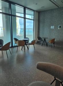 Gallery image ng #광안대교#오션뷰헬스장&사우나#무료주차#해변도보3분#넷플릭스#밀락더마켓 sa Busan