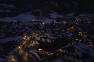 Nespecifikovaný výhled na destinaci San Candido nebo výhled na město při pohledu z hotelu