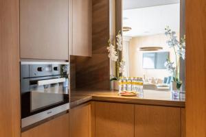 Köök või kööginurk majutusasutuses High-end Quality Apartment in FIVE Palm Jumeirah