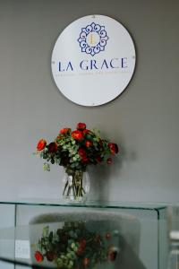 La Grace的证书、奖牌、标识或其他文件