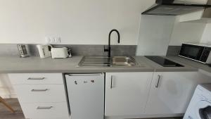 Fotografie z fotogalerie ubytování Studio NEUF et élégant avec CLIM v destinaci Tarbes