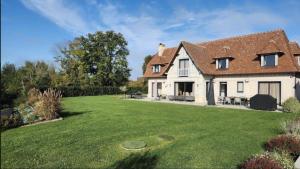 สวนหย่อมนอก Villa La Normandie