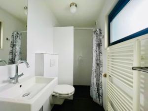 Ένα μπάνιο στο Lamsoor 14* +23 φωτογραφίες