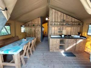 Φωτογραφία από το άλμπουμ του Lodge Ardèche Safari σε Rosières