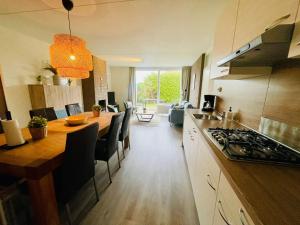 Η κουζίνα ή μικρή κουζίνα στο Lamsoor 5*