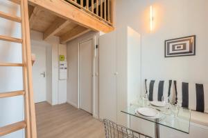 Φωτογραφία από το άλμπουμ του Studio pour deux personnes en mezzanine σε Annappes