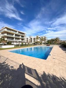 Swimmingpoolen hos eller tæt på Apartamento Boutique Jardines