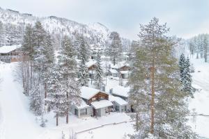 an aerial view of a resort in the snow at Lilla Köngäs, Ruka 2 ski passes RUKA-PYHÄ included in Ruka